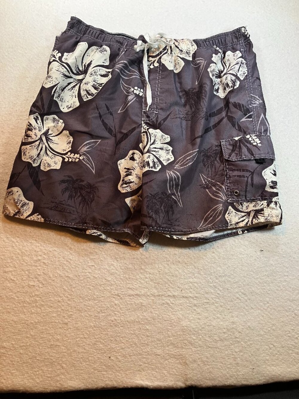 Croft and Barrow Mens XL Black Hibiscus Tropical Print Swim Trunks
